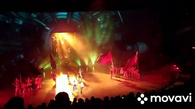 красивое шоу в Тайланде ( из отрывков сделала) смотреть онлайн