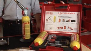 Пайка медной трубы с помощью инструментов Rothenberger