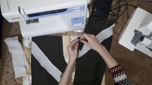 Как сшить спортивные штаны с интересными вставками спереди?