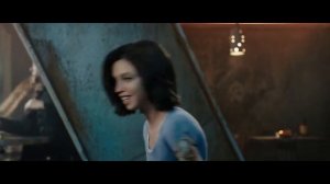 Постановка в баре с воинами охранниками Алита боевой ангел