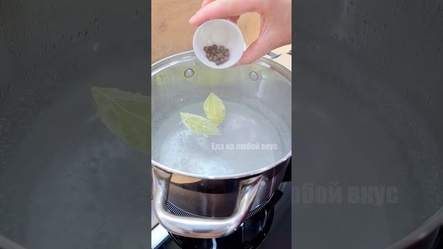 Только так, другие способы не признаю. Хрустят!! Самые настоящие и вкусные малосольные огурцы ПРОСТ