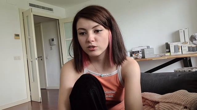 Русская ментальность, Траты при переезде, Сколько зарабатывает Оляша смотреть онлайн