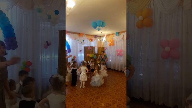 Данил. Выпускной в ясельной группе 1 часть смотреть онлайн