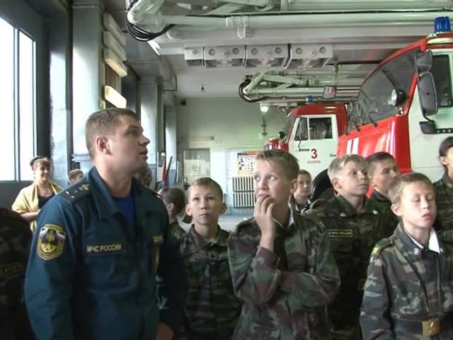 Ученики Васильевской кадетской школы посетили пожарную часть № 3