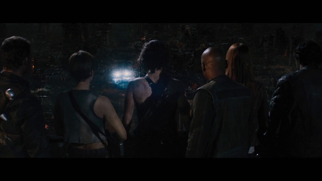 Обитель зла: Последняя глава - Русский Трейлер 3 (2017) смотреть онлайн