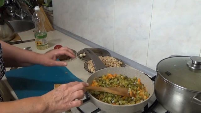 рассольник с фасолью и солеными огурцами смотреть онлайн