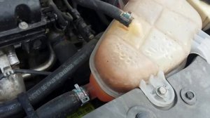 ВОПРОС: Что за налёт на бачке охлаждения? (Шевроле авео)