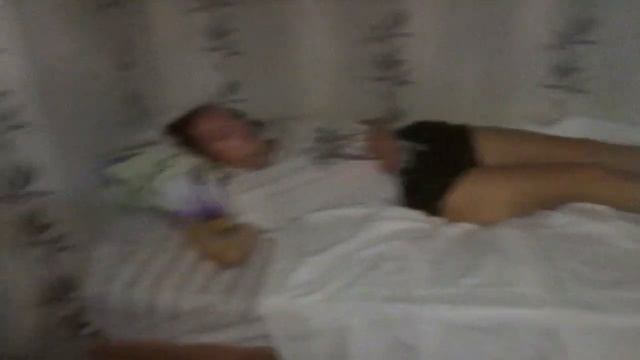 Из одной комнаты сделал две)))...+Двухъярусная кровать своими руками.Прикольное видео. смотреть онлайн