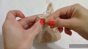 КАК СВЯЗАТЬ СЛЕДКИ СПИЦАМИ ИЗ КВАДРАТА