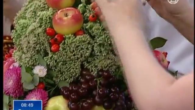 Фруктово-ягодный букет от флориста Татьяны Сухачевой смотреть онлайн