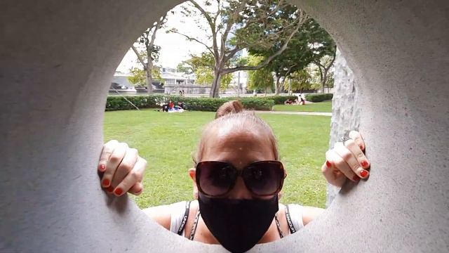 Singapore's Park Along the Bay - Esplanade Park смотреть онлайн