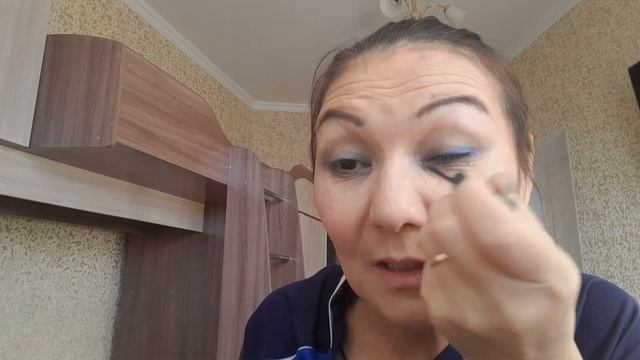 МАКИЯЖ ДНЯ. ЛЮБИМЫЕ СРЕДСТВА. 13 ОКТЯБРЯ 2021ГОДА. смотреть онлайн