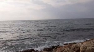 Звуки мечети в Яффо, которая призывает всех приступить к молитве