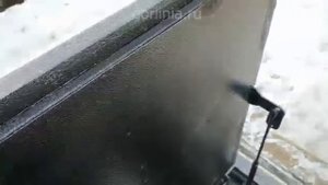 Люк в погреб с подъемной платформой