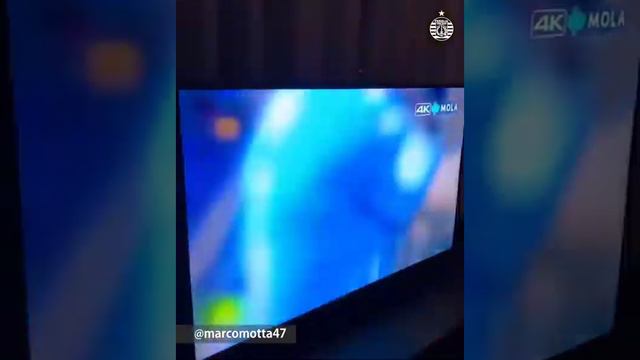 Momen Marco motta Nonton Italy Juara Euro