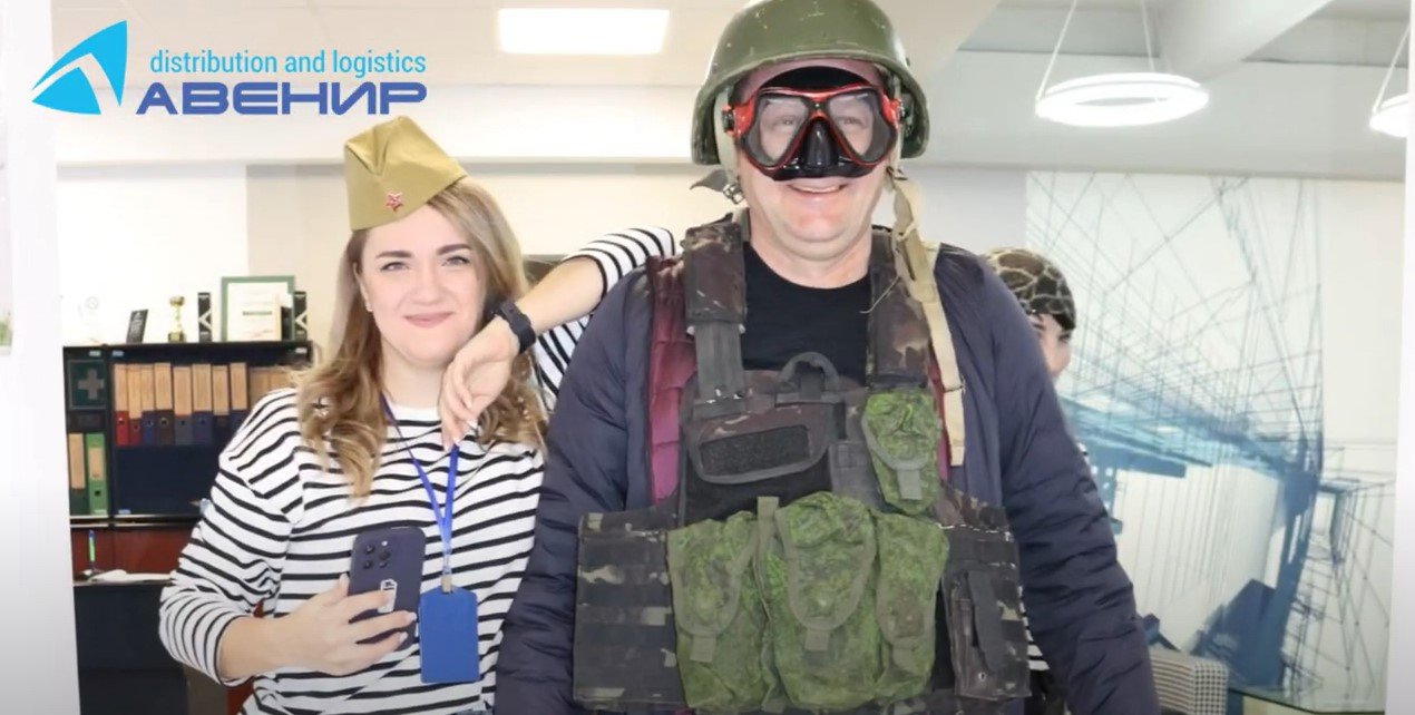 Креативное поздравление мужчин с Днём защитника отечества в компании. #врекомендации #идеипраздника
