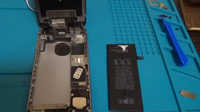 Замена аккумулятор iPhone 6 и 6S смотреть онлайн