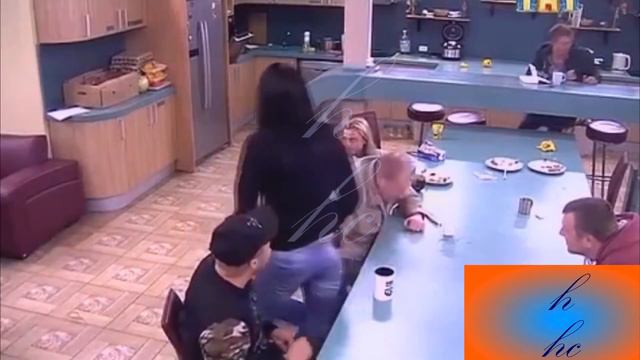 guy flirting with girls парень подкатывает к двум девушкам смотреть онлайн