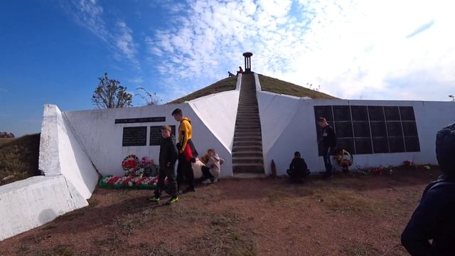 ЗОЛОТАЯ ОСЕНЬ в Крыму. Долгоруковская Яйла. Джип тур.
