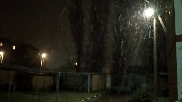 А снег идет смотреть онлайн