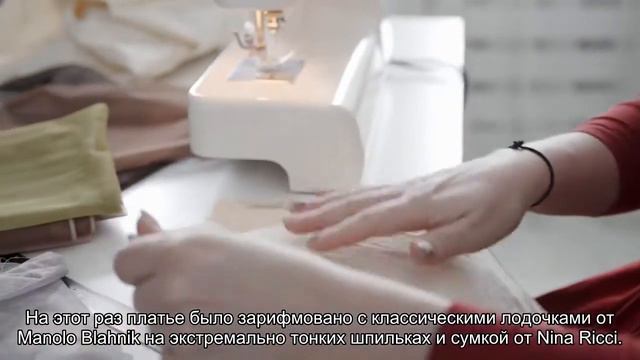 Королева Летиция выгуляла платье 3-летней давности смотреть онлайн