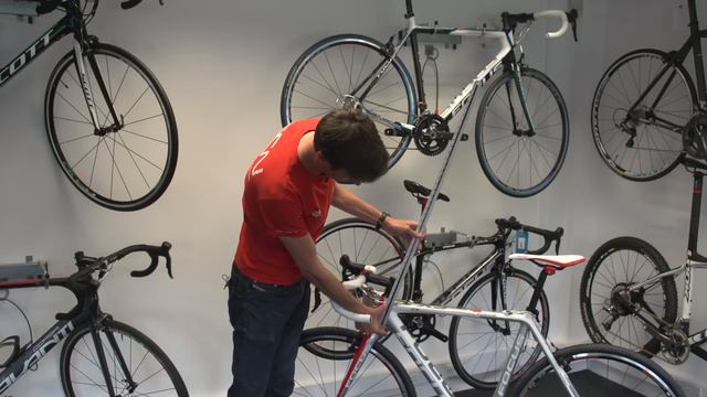 Road Bike Fit - How To Measure A Bike Frame смотреть онлайн