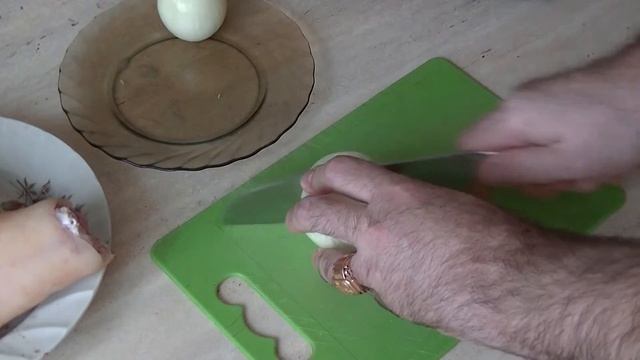 ГОТОВИМ рульку в духовке на луковых кольцах. смотреть онлайн