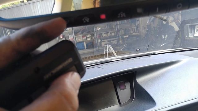 Easy How To Program A LEXUS Home Link To The Garage Door смотреть онлайн