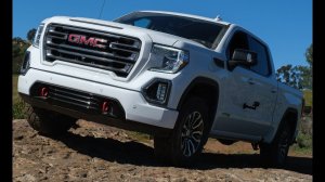 Тест-драйв GMC Sierra AT4 Off-Road 2019 года.