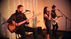 Are & Be - Son Of A Preacher Man - Live studio session