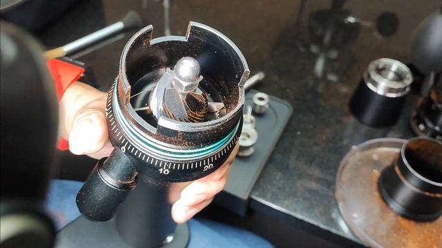 Kinu m47 classic วิธีถอดทำความสะอาดประกอบกลับ และเทียบเฟืองกับ MF1 смотреть онлайн