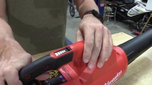 Milwaukee Tool M18 FUEL Dual Battery Blower Review 2824-20