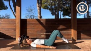 15MIN slim thighs pilates workout // tone and lengthen legs // no equipment