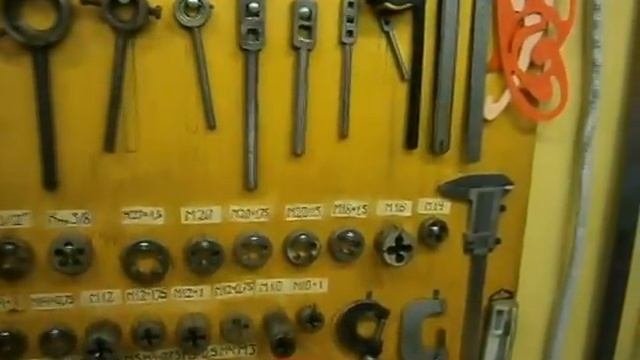 Хранение инструмента в гараже. Полезные советы.