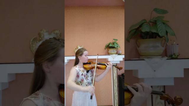 Мазас этюд 33.Исполняет Русакова Варвара 11 лет