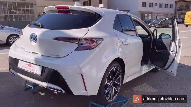 TOYOTA Corolla 2.0 HSD Style e-CVT смотреть онлайн