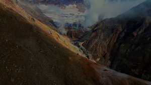 Одиночный поход на действующий вулкан. 🌋