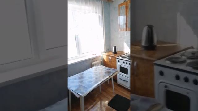 Просмотр 2 комнатной квартиры в Шарыпово, 1 микрорайон, 9 дом, 3 этаж. смотреть онлайн