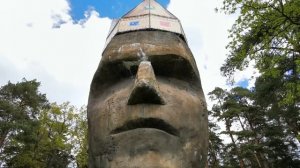 Колокшинский истукан. Остров Пасхи отдыхает