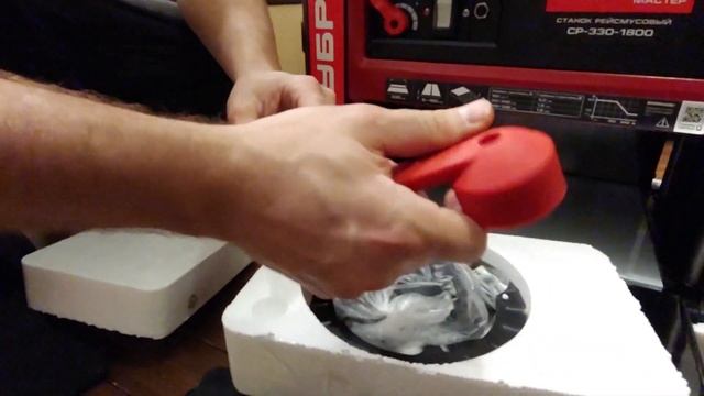 Обзор содержимого коробки рейсмуса Зубр СР-330-1800 смотреть онлайн