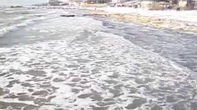 Каспийское море с пирса в 7 мкр. смотреть онлайн