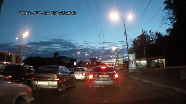 Москва, Ленинградка, ночные пробки (регистратор DOD F900LHD) смотреть онлайн