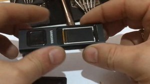 Разбираем Samsung YP-U6