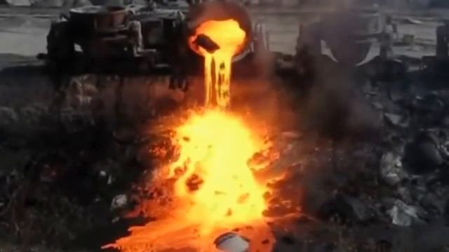Шлаковоз Слив Раскаленного Шлака