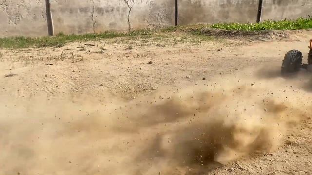 Axial Ryft Crawler vs JLB Cheetah RC Car | High Speed RC Cars | RC Car In Mud