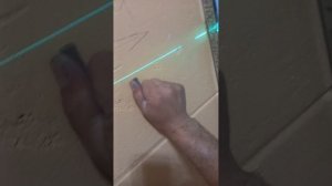 как держится гидроизоляция Церезит на гипсовой штукатурке.