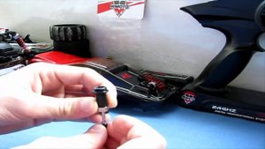 Как залить амортизаторы на RC модели ???