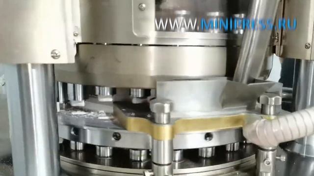 Сушильный шкаф лабораторный для высушивания продуктов и материалов в лабораторных условиях