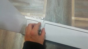 Крепления кухонных модулей.