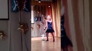 Пинчукова Александра 8 лет, песня робот Бронислав